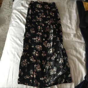 Forever 21 maxi skirt with side slit